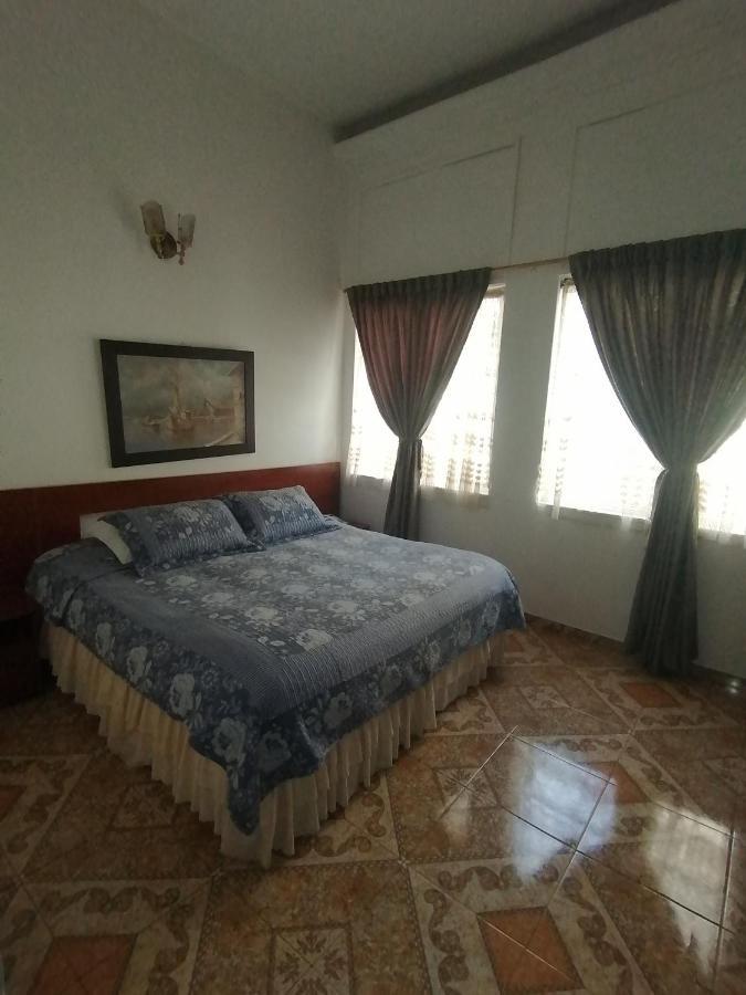 Hotel Bella Montana มานิซาเลส ภายนอก รูปภาพ